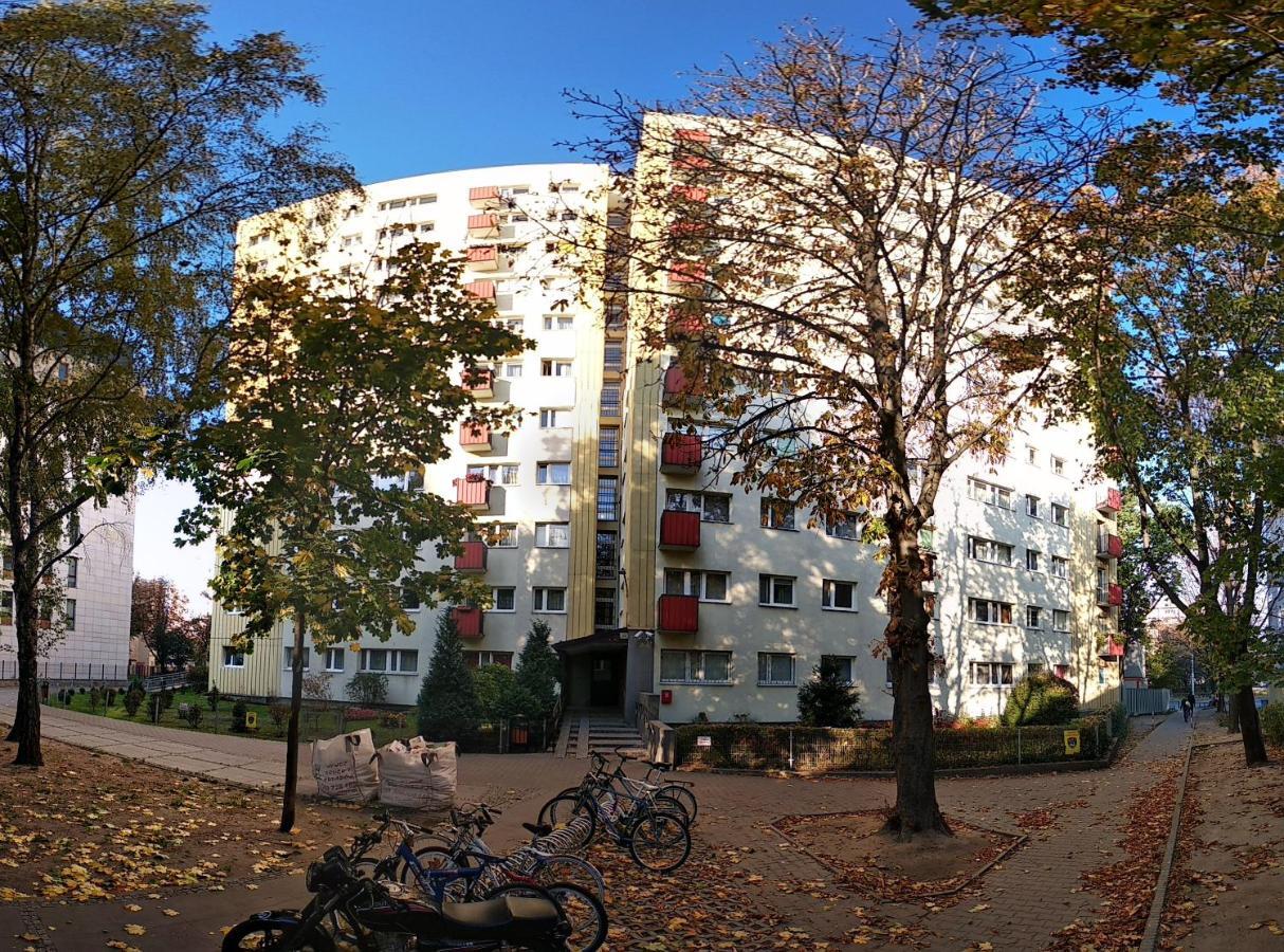 Studio Zelazna Rooms Near Old Town Варшава Екстер'єр фото